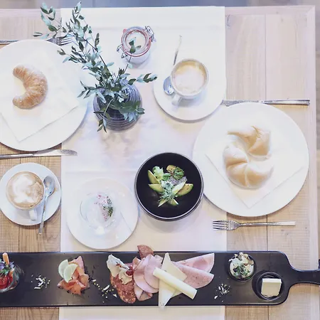 Hotel Seehotel Bellevue 4*