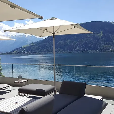 Seehotel Bellevue Целль-ам-Зеє